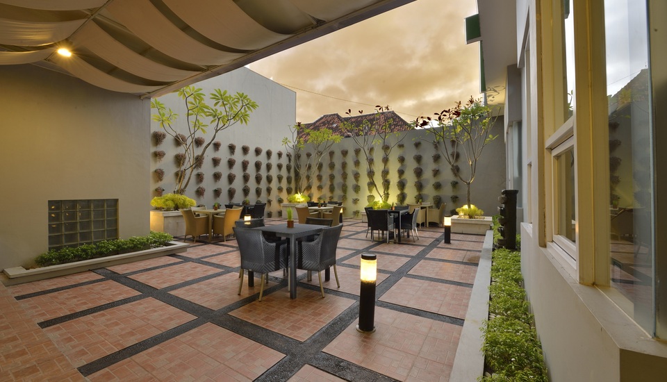 Whiz Hotel Yogyakarta