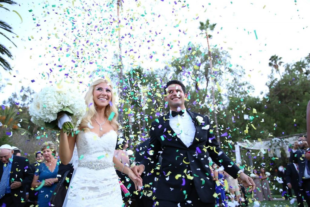 Destination Wedding Etiquette by WeddingsAbroad.com