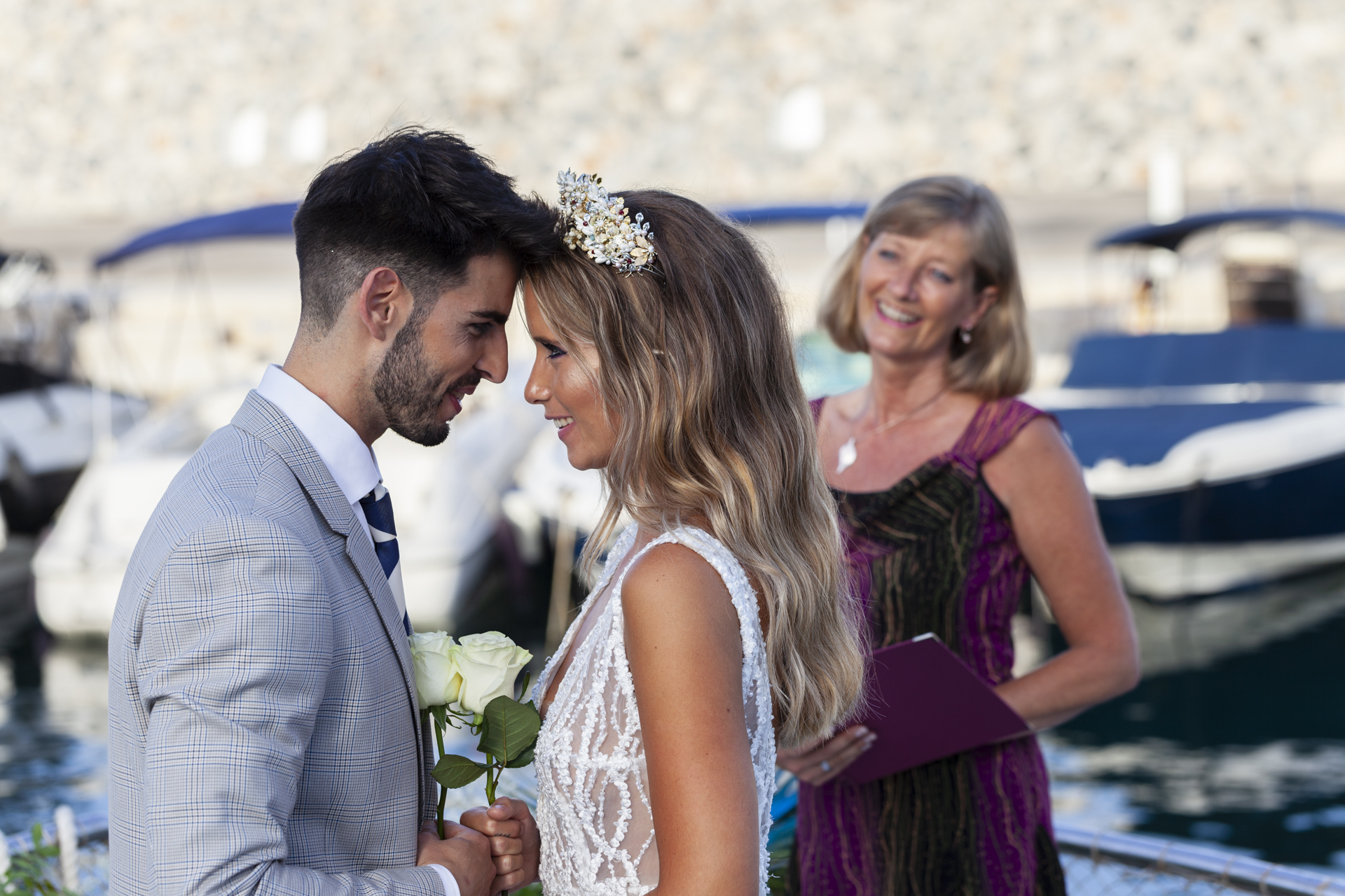 Should you plan your own destination wedding?  Weddings Abroad weddingsabroad.com 