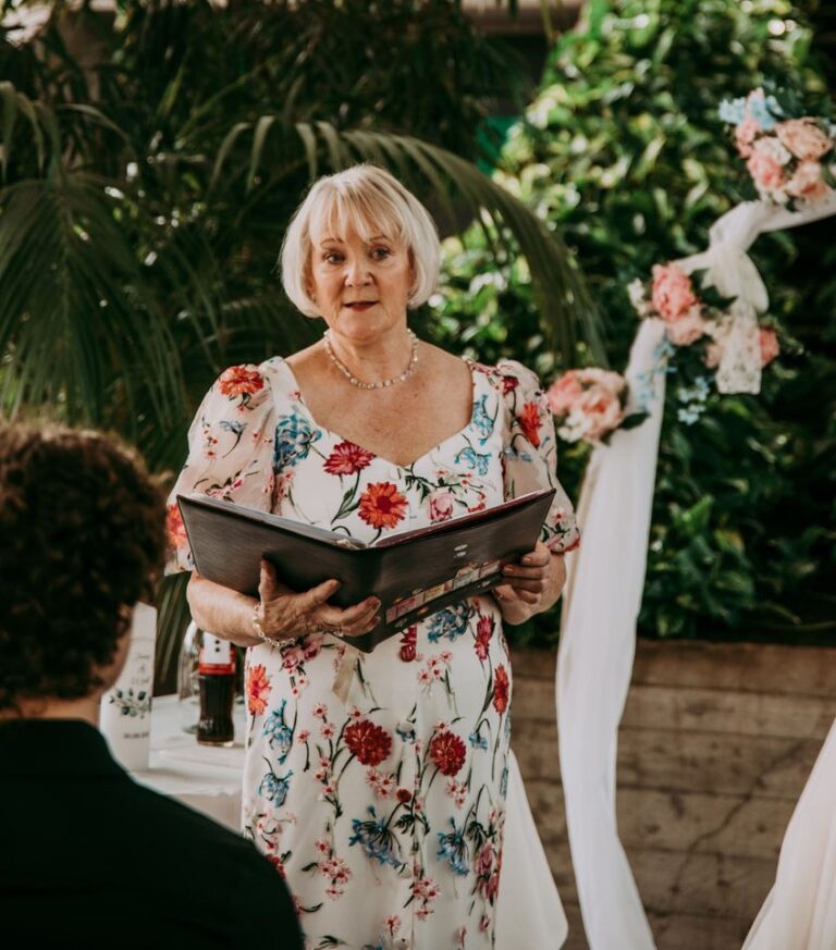 Yvonne Logo Picture Weddings Abroad 768x873