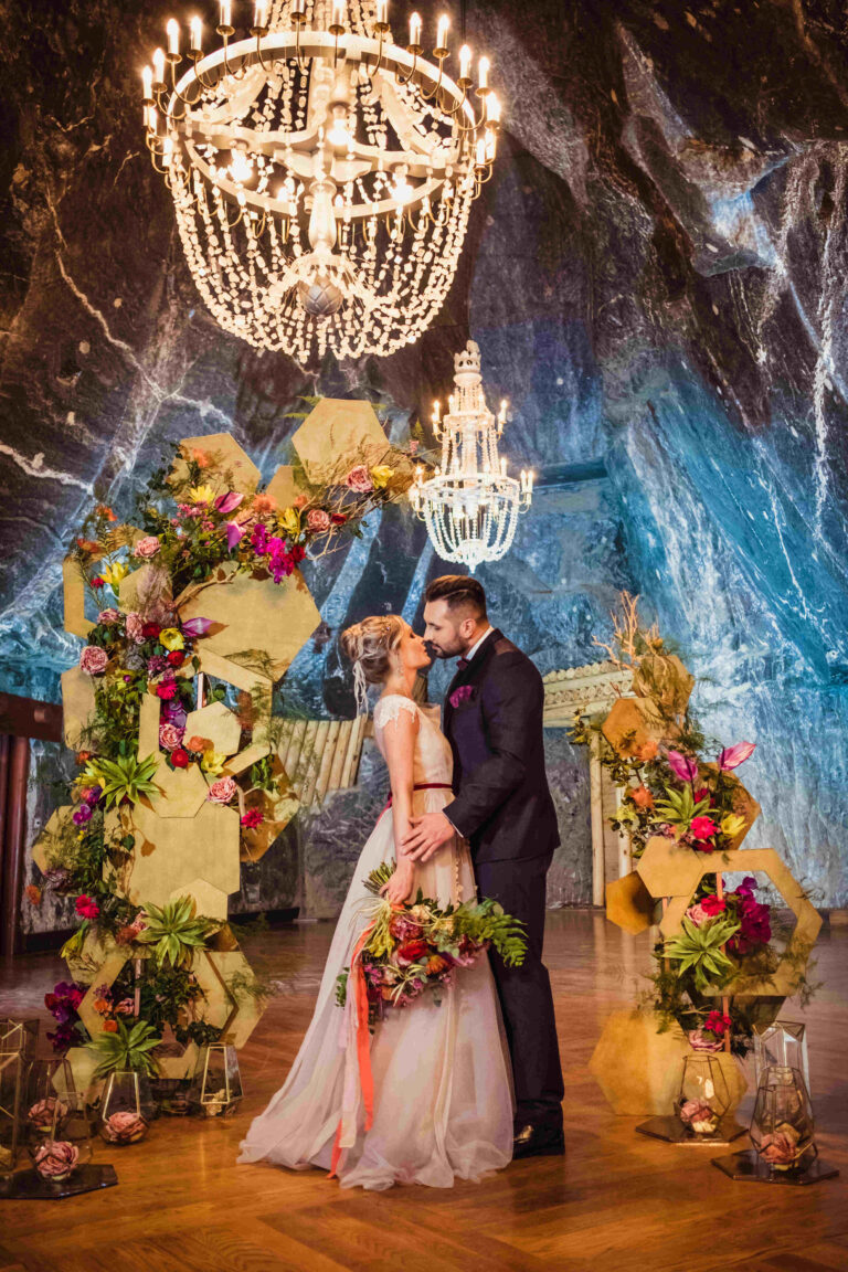 wedding decoration at salt mine 1 768x1152